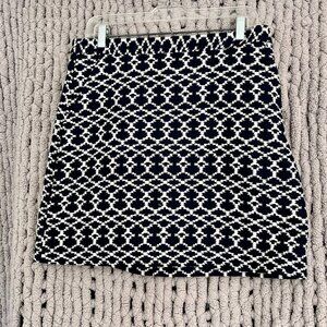 Banana Republic factory Navy & White Geometric Knit Mini Skirt Size 8